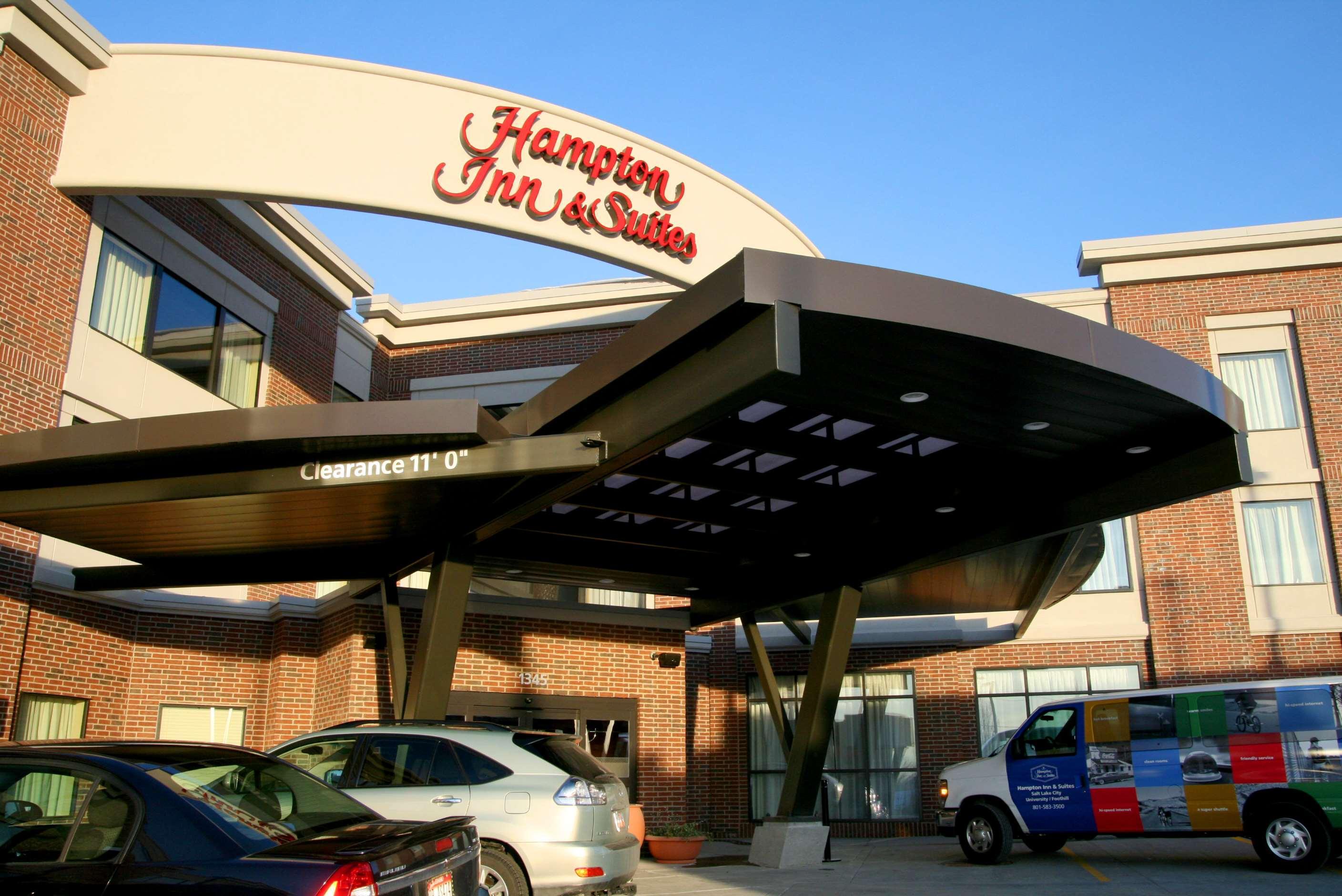 Hampton Inn & Suites Salt Lake City-University/Foothill Drive Exterior photo